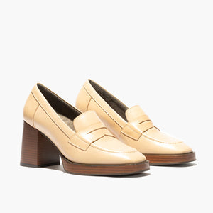 Pitillos 5480 Cream Heeled Loafer