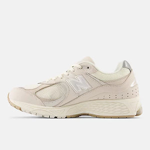 New Balance 2002R Linen fog with sea salt and timberwolf Unisex